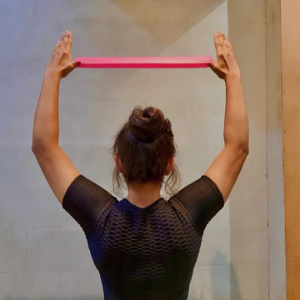 11 EXERCISES & TIPS WITH GYMSQUAD™ RESISTANCE BAND WORKOUT AT HOME