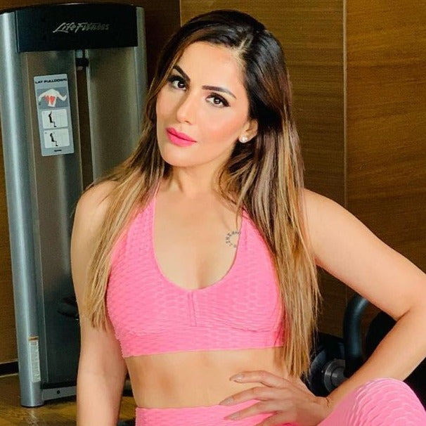 GYMSQUAD® X NIKKI TAMBOLI SUPPORTIVE SPORTS BRA - PINK