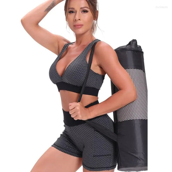 GYMSQUAD®  SEAMLESS SPORTS BRA - BLACK